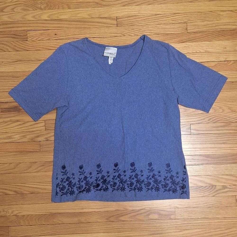 Unbranded Women's Blue and Purple Shirt